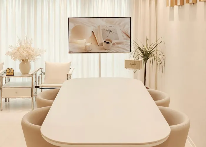 10 Minutes From Hongik Station#highend 5star Suite#3rooms#2 Bathrooms#goose Down Comforters#luxury Amenities Apartamento Seúl